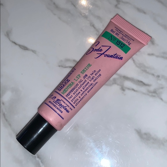 Strawberry Shake Soda Fountain C.O. Bigelow Mentha Lip Shine - Picture 1 of 6